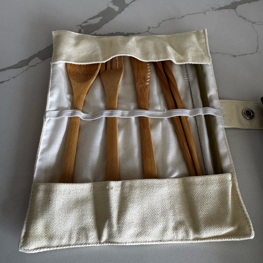 Eco-Friendly Bamboo Cutlery Set with Case Picnic - Picture 3 of 7
